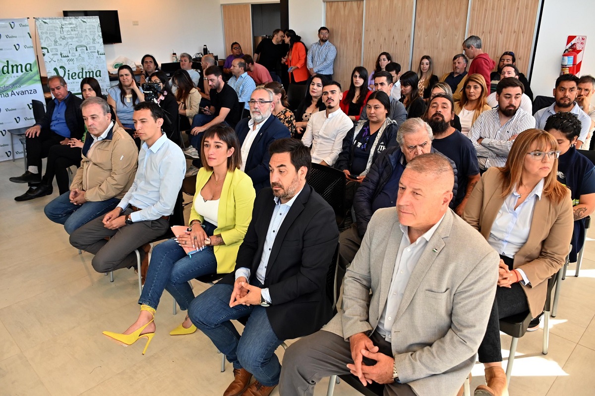 El evento contó la presencia de disertantes del ministerio de Ambiente de la Nación y expertos en la materia. Foto: Marcelo Ochoa.