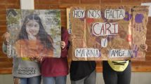 Imagen de Las huellas que Carina dejó en la escuela, a un mes de su femicidio en Buta Ranquil