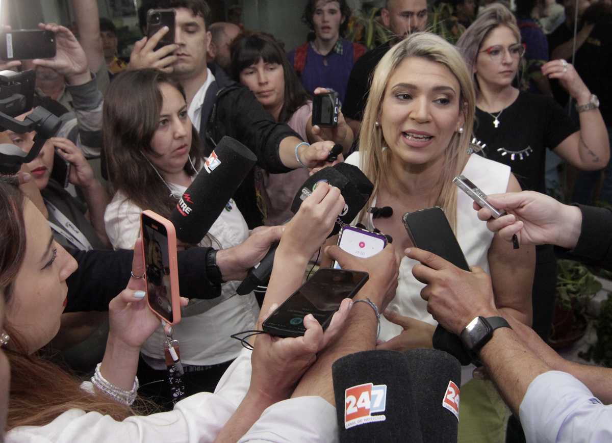 Nadia Márquez festejó en el búnker libertario y desestimó la privatización de Vaca Muerta (foto Oscar Livera)