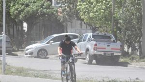 Clases suspendidas en escuelas rurales de Cipolletti por alerta de viento este jueves