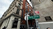 Imagen de Charly García ya cuenta con su esquina en Nueva York: así fue el tributo a la leyenda del rock