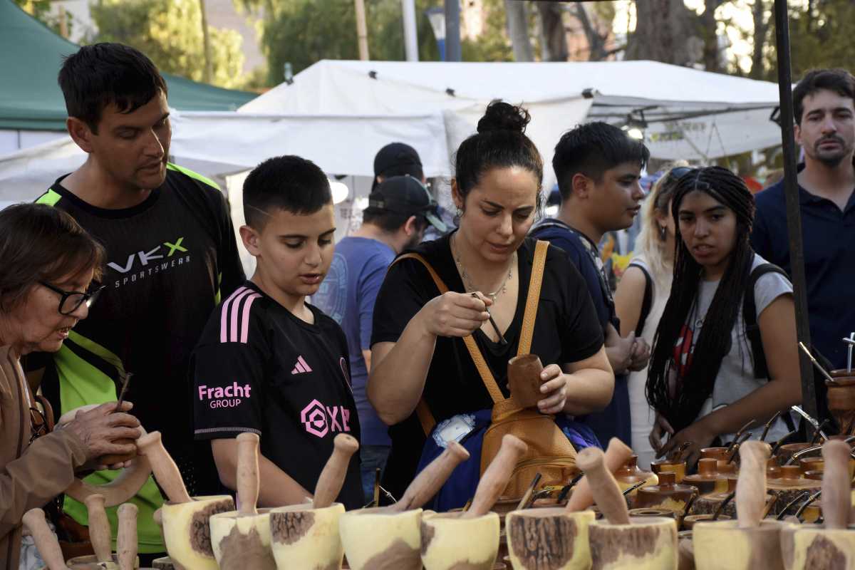 La Feria de Artesanos de Neuquén en versión internacional. Foto: archivo (Matías Subat)