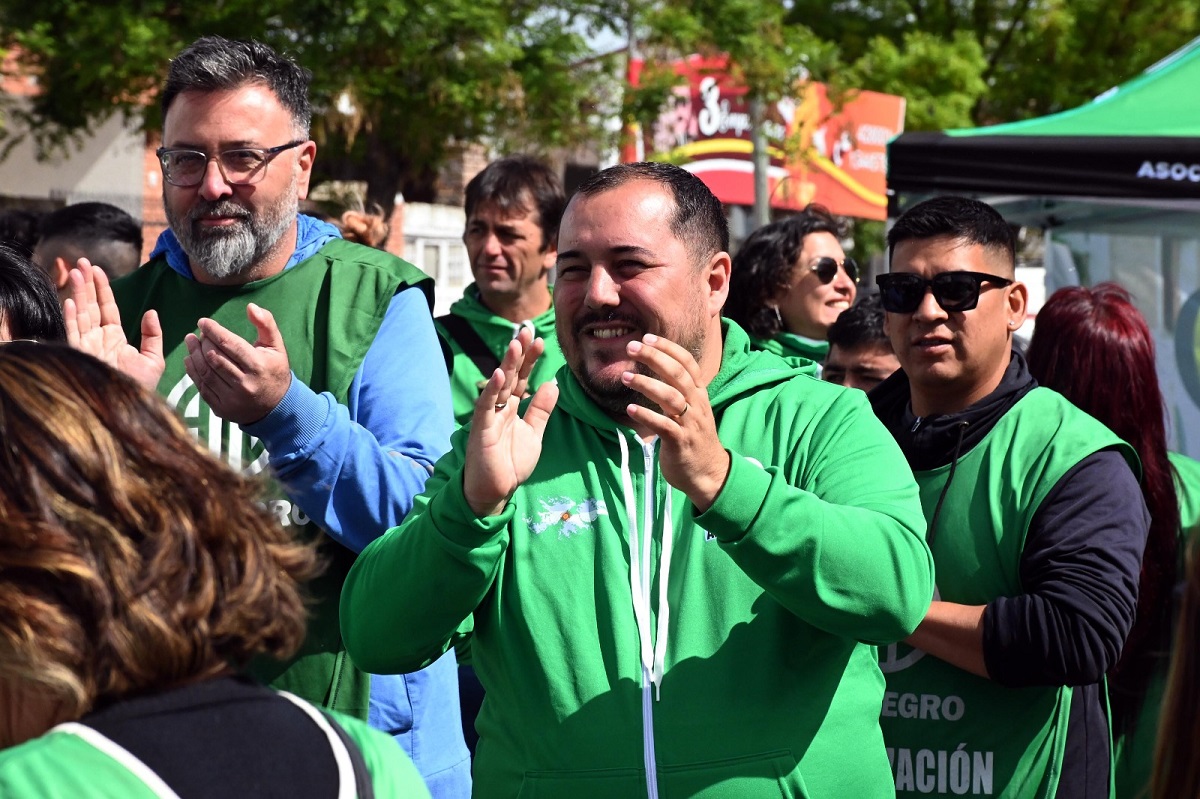 La medida de ATE incluyó una manifestación en la sede central del Ministerio de Educación. Foto: Marcelo Ochoa. 