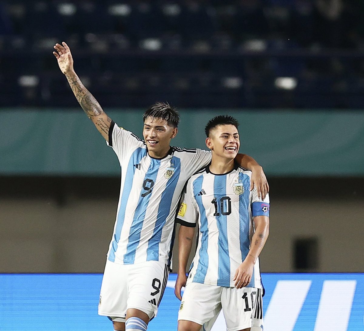 Ruberto y Echeverri, la dupla goleadora de la Sub 17 de Argentina.