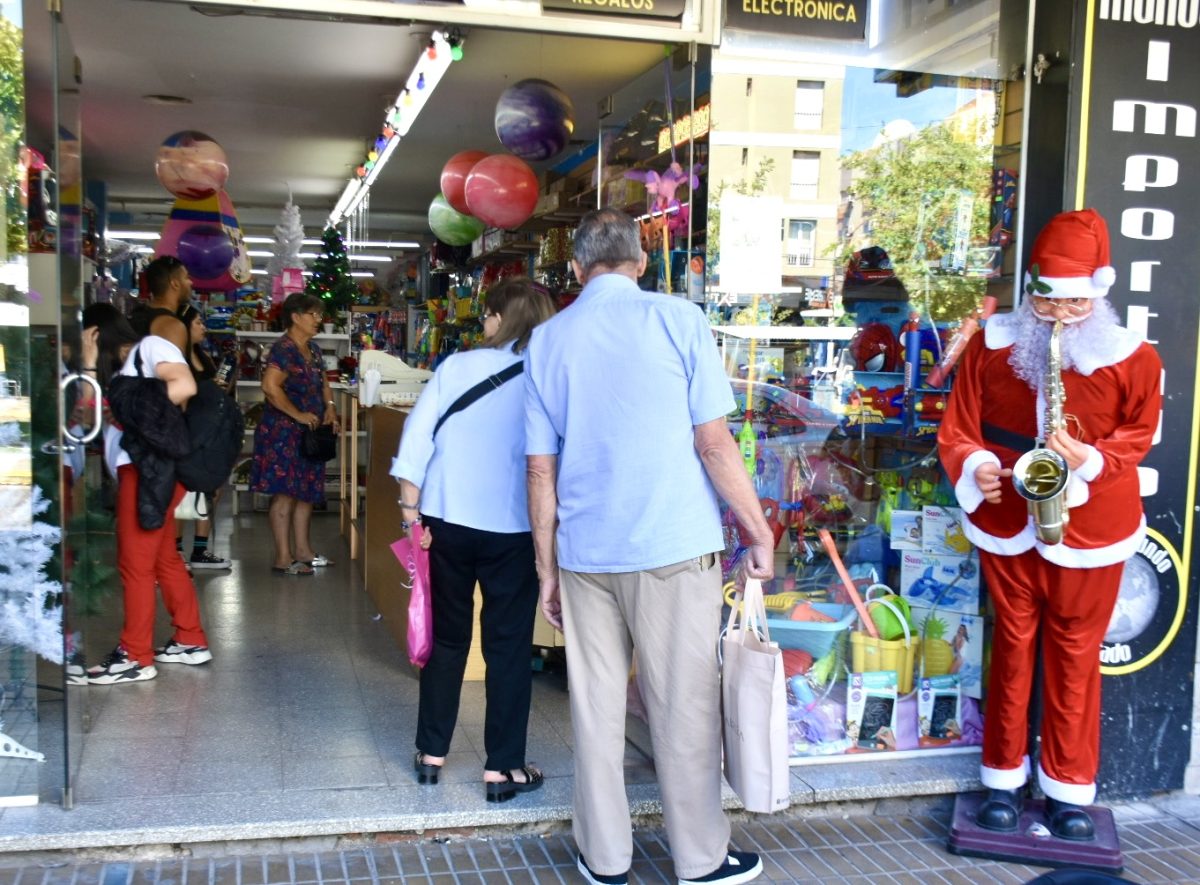 cómo serán los horarios de comercio para estas fiestas en Neuquén