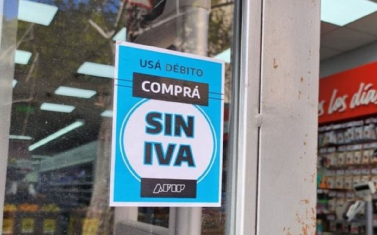 Por el momento continúa vigente el programa Compre sin IVA de AFIP. 