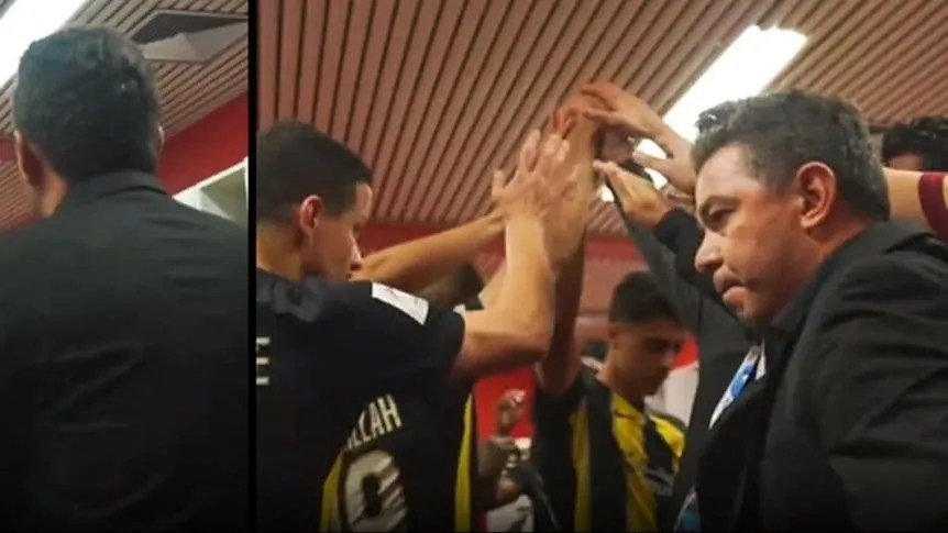 Marcelo Gallardo arengó a sus jugadores en la previa al partido contra el  Sepahan por la Liga de Campeones de Asia.