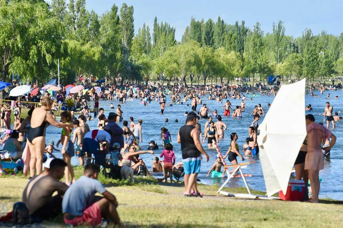 Ola de calor en Neuquén y Alto Valle. Foto: archivo Matías Subat. 