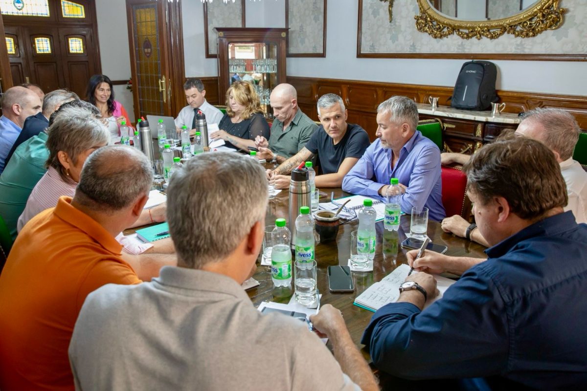 El Gabinete propuesto tendrá nueve ministerios y tres secretarias. La actual estructura suma diez miembros. Foto Gentileza.