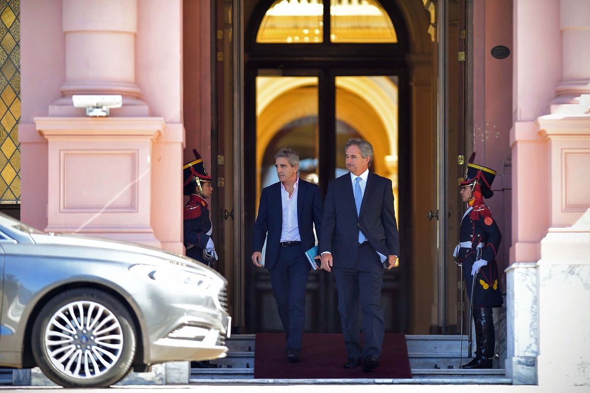 El ministro de Economía durante este lunes.
