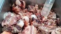 Imagen de Decomisaron más de 200 kilos de carne en mal estado en un supermercado de Cipolletti