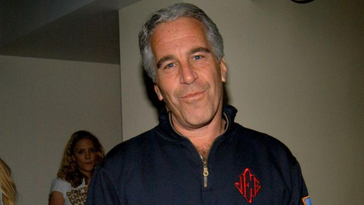 Revelan los nombres de las personas vinculadas a Jeffrey Epstein, condenado por tráfico sexual