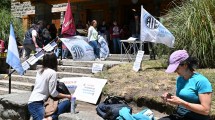 Imagen de Paro y marcha de trabajadores de Parques Nacionales este jueves, en Bariloche