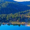 Imagen de Verano en un pueblo mágico de la Patagonia, entre montañas, agua cristalina y frutas finas