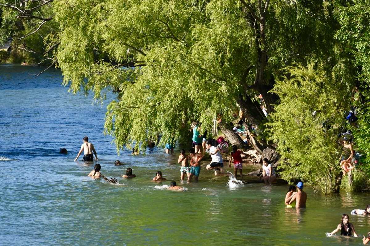 Río Limay en Neuquén. Foto: Archivo Matías Subat. 