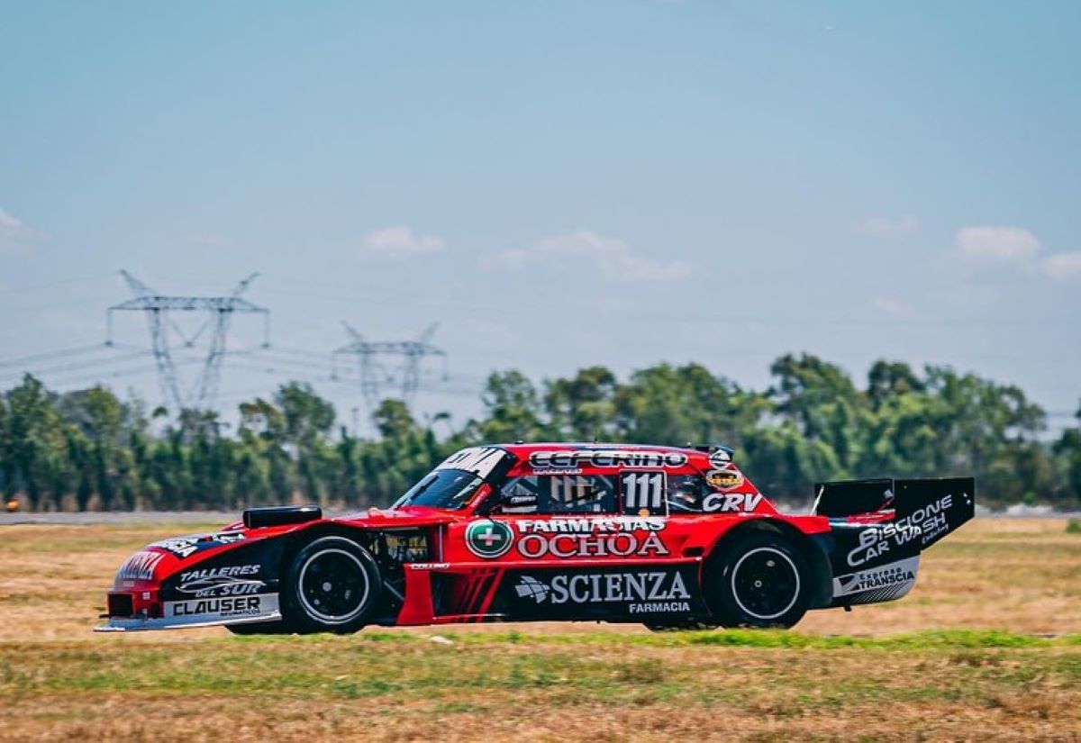 El piloto de Viedma cumplió un gran trabajo en el autódromo de La Plata.