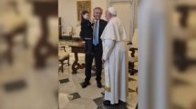 Imagen de El papa Francisco recibió a Alberto Fernández: por qué fue solo con su hijo y no Fabiola Yáñez