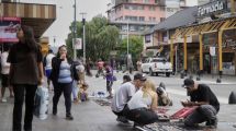 Imagen de Desalojo de manteros de calle Mitre en Bariloche: el municipio promete ser inflexible