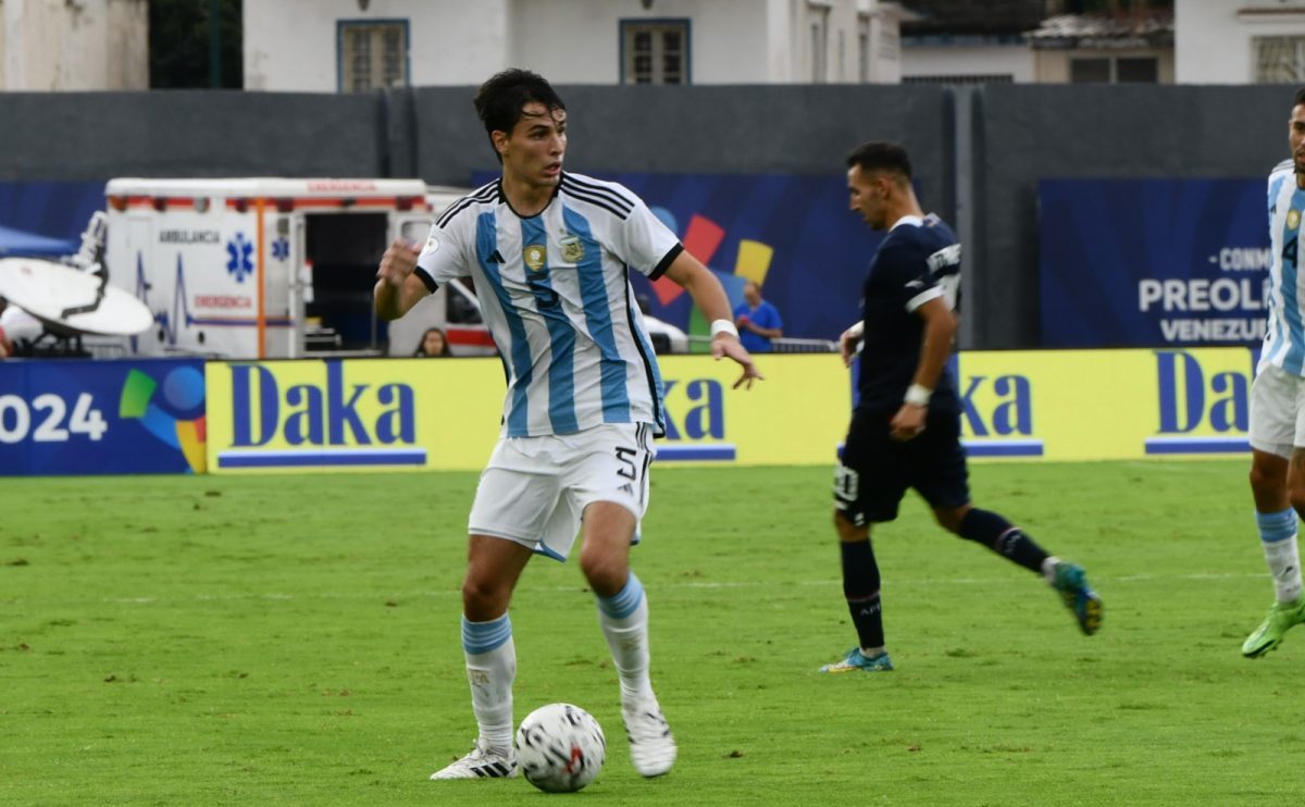 Federico Redondo se lesionó en la Selección Sub 23 y será baja por dos meses. 