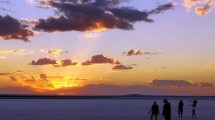 Imagen de Cómo llegar de Córdoba a las Grutas y disfrutar del mar más cálido