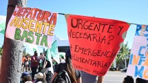 Imagen de Video | ATE levantó el corte de la Ruta 22 y organizaciones entregaron curriculums, en Neuquén