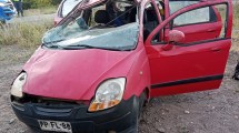 Imagen de Otro accidente en la Ruta 237: volcó una familia de Chile, cerca de Picún Leufú