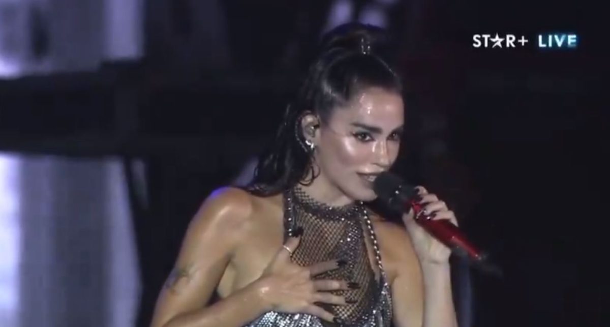 Lali, la artista que ha sido criticada por el presidente Javier Milei, tuve varias declaraciones picantes en el Cosquín Rock. (Captura)