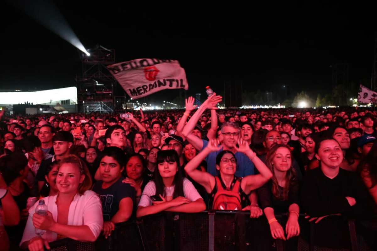 Este año la Fiesta Nacional de la Confluencia estará gerenciada y el organizador, se cobrará de las ventas preferenciales (foto Florencia Salto)