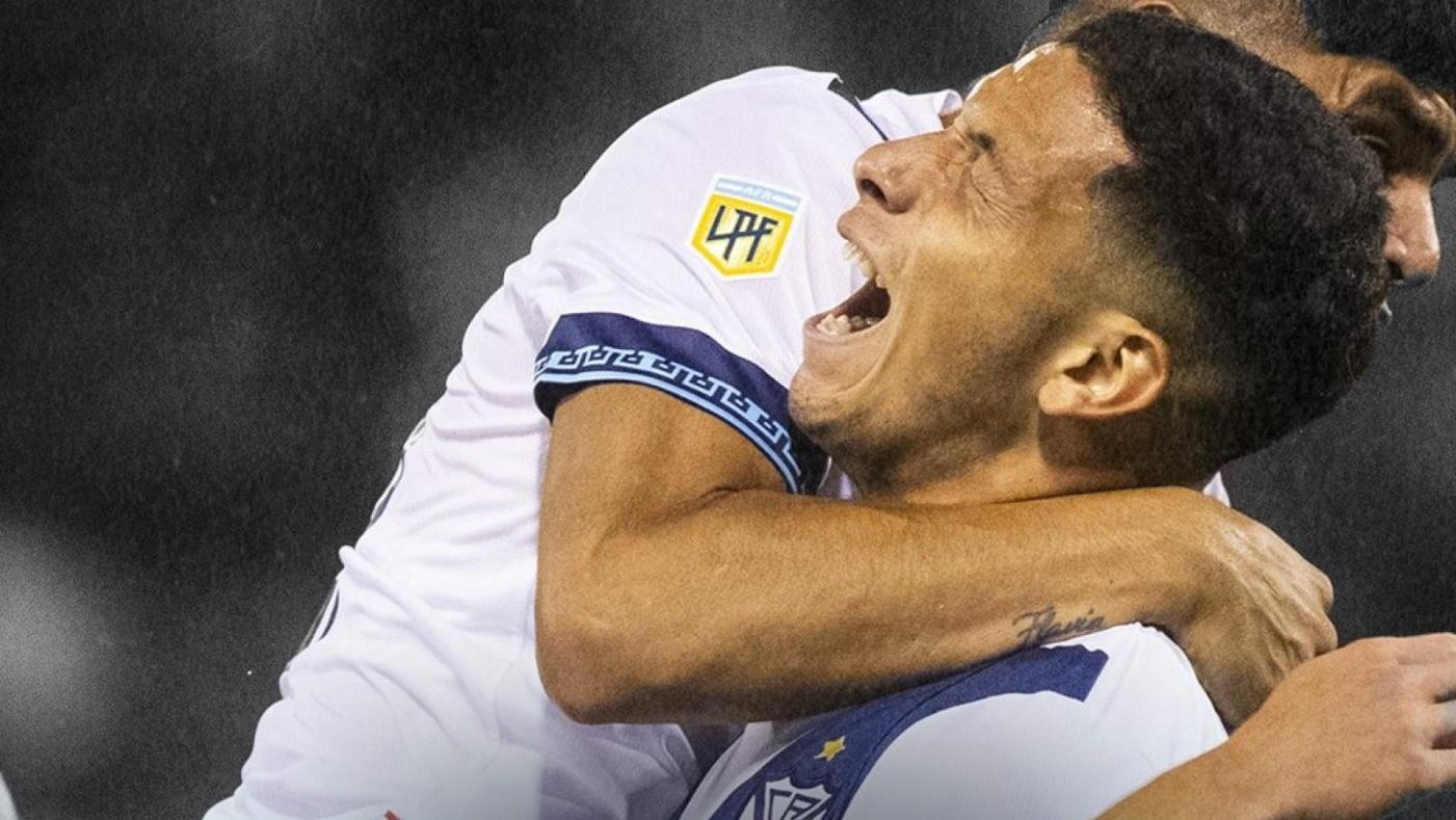 Sobre el final, Vélez le ganó a Rosario Central con gol de Osorio.