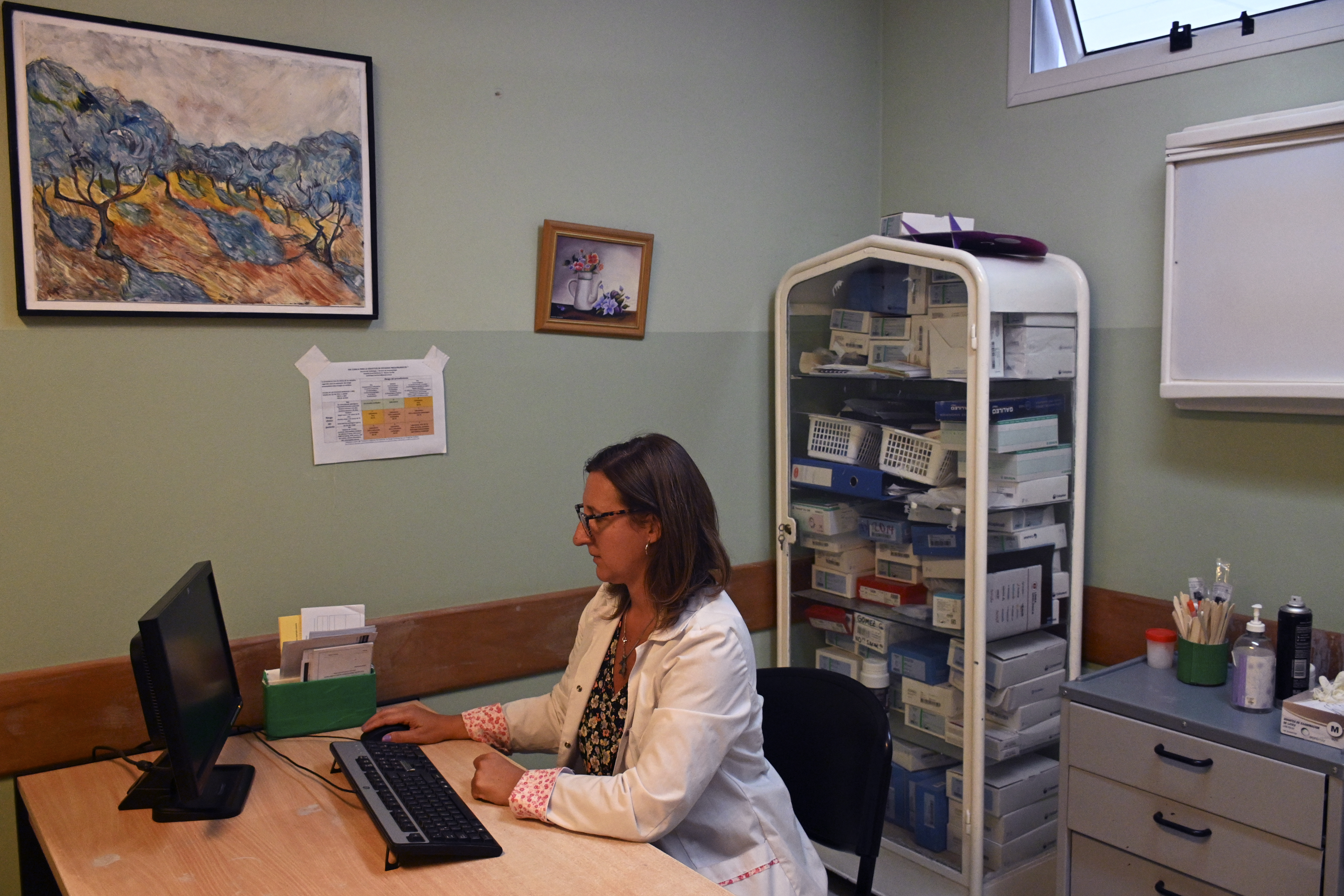 La médica Carolina Pasquali consideró que el interrogatorio al paciente es clave para llegar al diagnóstico. Foto: Chino Leiva