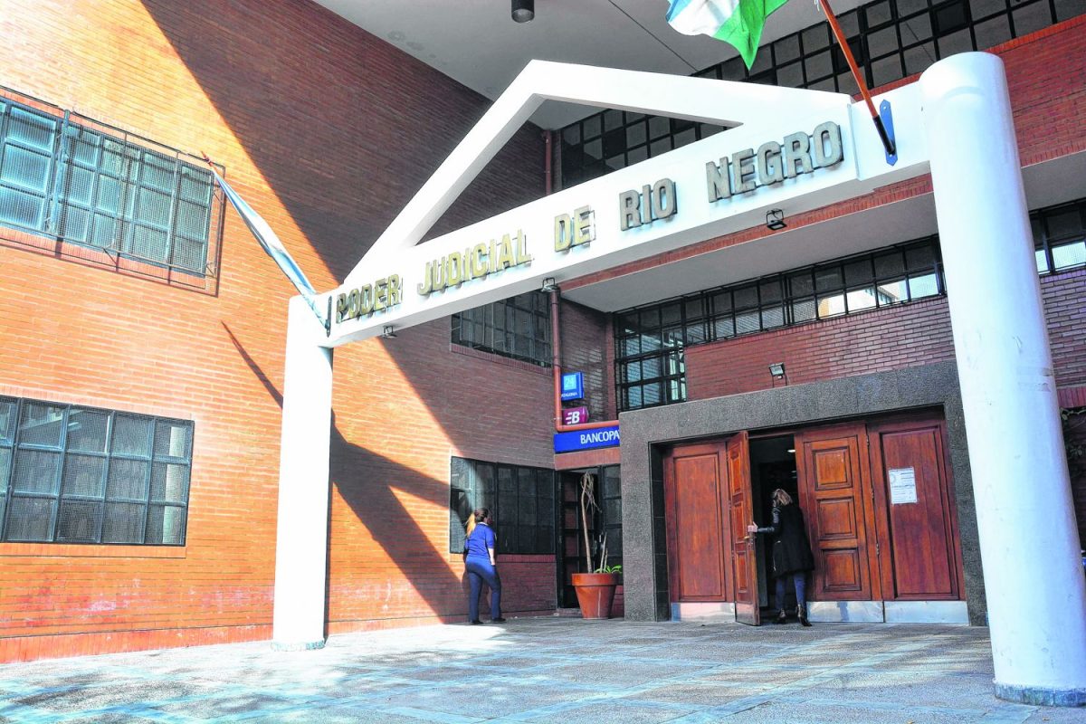 El hombre deberá presentarse en un club barrial de Viedma por las tareas comunitarias y deberá donar dinero al hospital Zatti . Foto: Archivo.