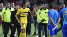 Imagen de Por qué los hinchas de Estudiantes silbaron e insultaron a Cavani y al plantel de Boca