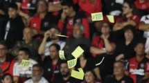 Imagen de La picante cargada de un hincha de Rosario Central: tiró papelitos en el Coloso Bielsa para gastar a Newell’s