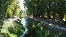 Imagen de Turismo cerca: conocé Valcheta, su encantador arroyo y rica historia, a 15 km de Las Grutas