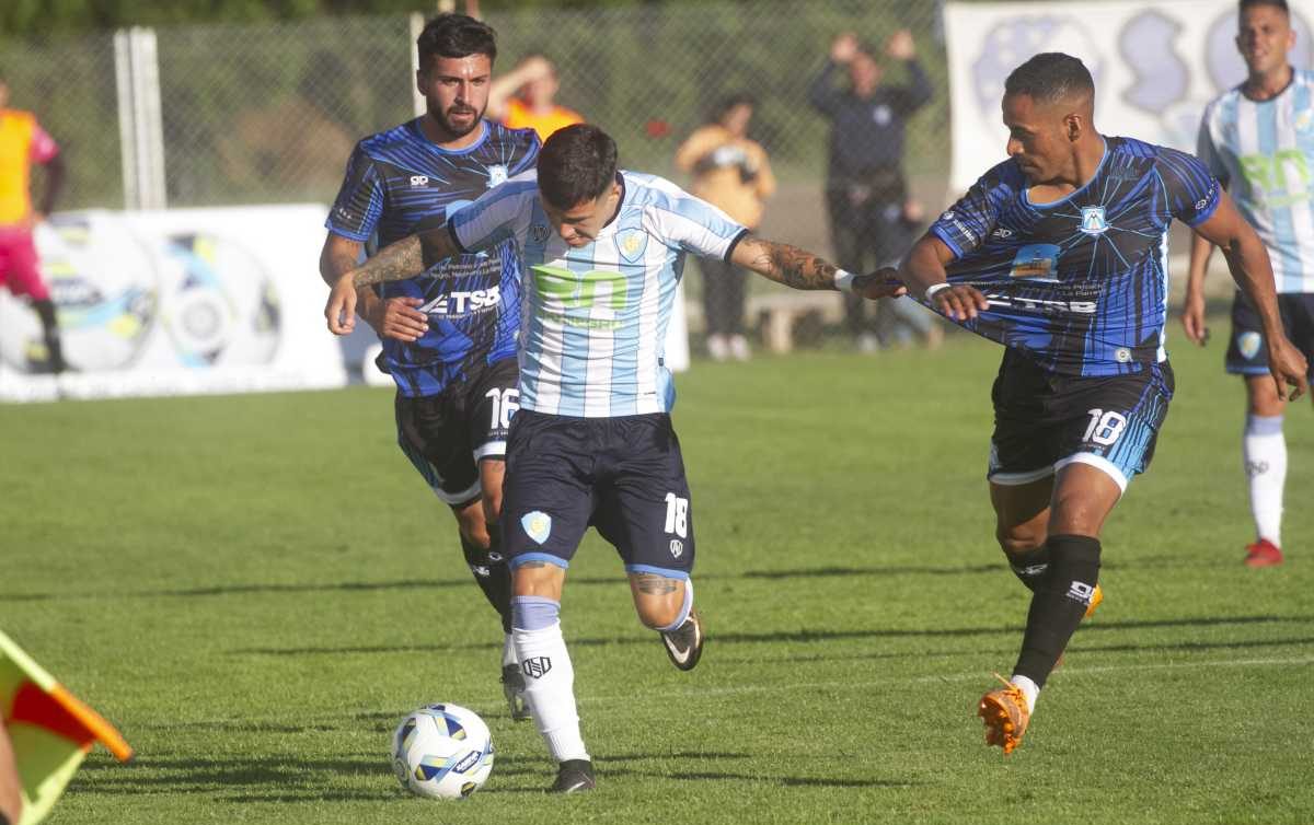 Sol de Mayo le ganó a Rincón en Viedma en el debut. (Foto: Pablo Leguizamón)