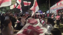 Imagen de “Los sueños no se rematan”, el pueblo con un banderazo sale a defender al Club Atlético Chimpay