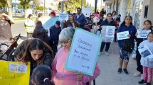 Imagen de Hubo movilización de la escuela N° 138 de Cutral Co para pedir seguridad