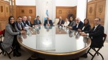 Imagen de Ley Bases: el Gobierno de Milei se reunió con Domingo y Llancafilo para evitar un traspié