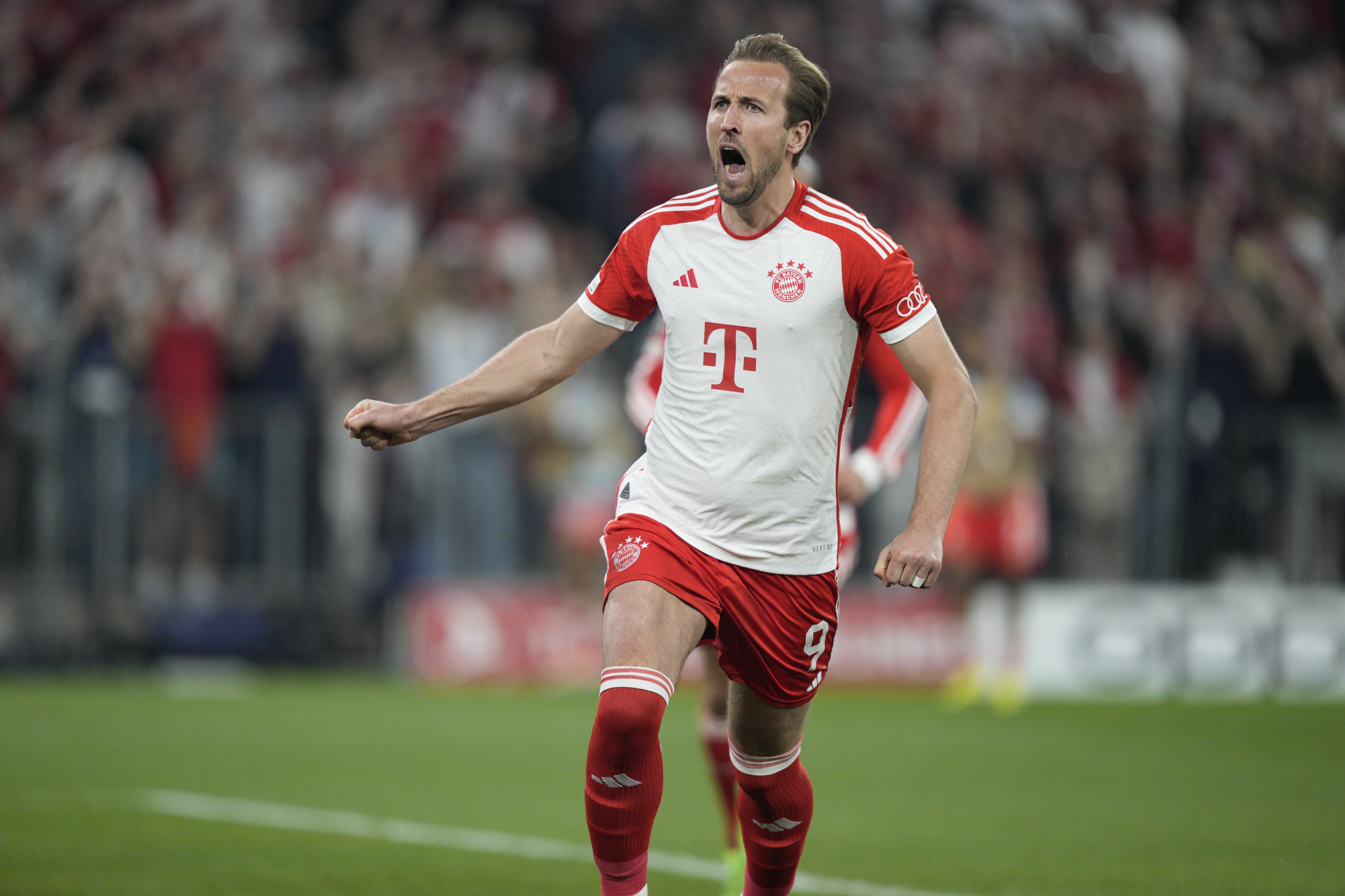 Harry Kane marcó de penal el 2-1 de Bayern ante el Real Madrid en Alemania.