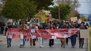 Legisladores de Río Negro piden por los fondos universitarios