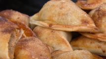 Imagen de  ¿A Milei le gustará la empanada de trucha?: la receta de uno de los platos del Foro Llao Llao 