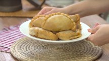 Imagen de En su día, conocé esta receta fácil de empanadas de carne cortada a cuchillo para chuparse los dedos