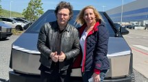 Imagen de Video: Javier Milei y Karina probaron la Cybertruck de Tesla, después de su reunión con Elon Musk