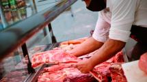 Imagen de A raíz del ajuste, el consumo de carne roja por habitante es el menor en 25 años