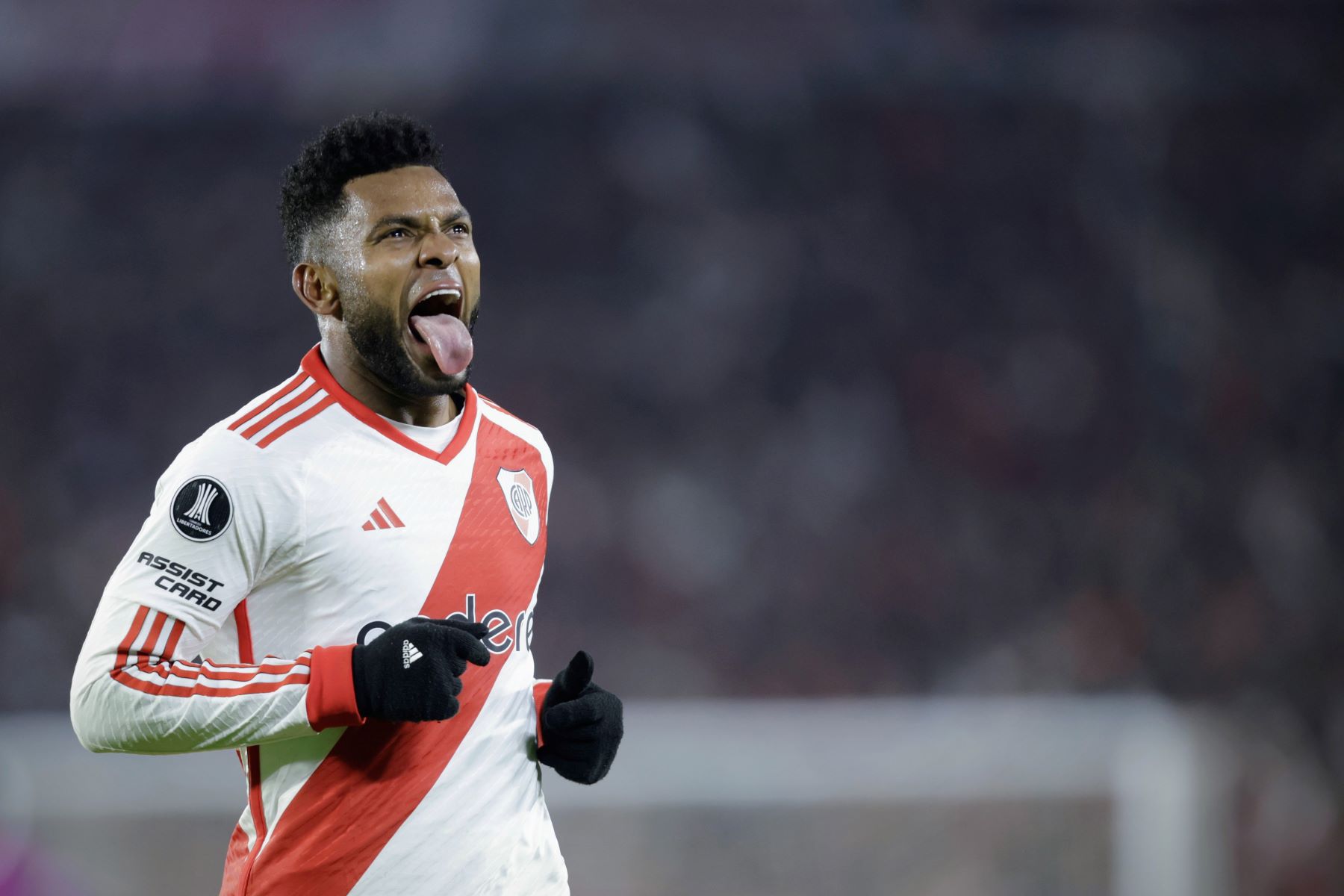 Miguel Borja facturó por partida doble, metió a River en los octavos de la Libertadores y también lo clasificó al Mundial de Clubes. (FBAires)