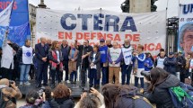 Imagen de Aten se sumará a la concentración de Ctera frente al Congreso, este martes: espera por debate del Fonid en Diputados