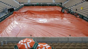 Por lluvia, se suspendió la jornada en Roland Garros: cuándo juegan los argentinos