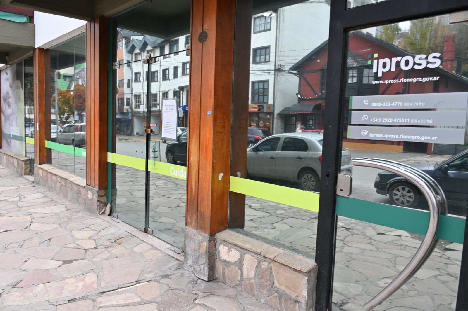 La sede del Ipross en la calle Mitre de Bariloche. Foto: Chino Leiva