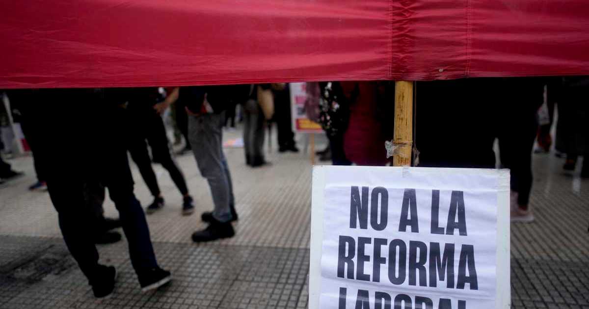 Labor reform official: dismissals, compensation, protests, registration jobs and fines