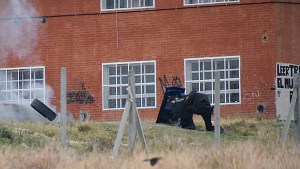 Video | Amenazas de bombas en colegios de Roca: detonaron un artefacto sospechoso en la ESRN 116